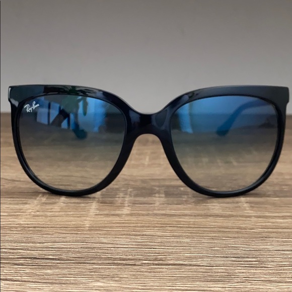 Ray-Ban Accessories - NWOT Ray Ban Women's Cat Eye 57mm Lens Sunglasses